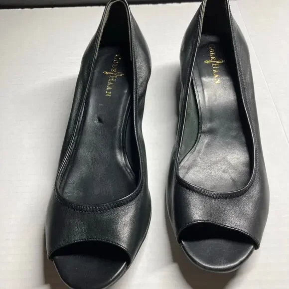 COLE HAAN Black Talia Leather Wedge 10 AA.  Great Used Condition - Picture 3 of 10